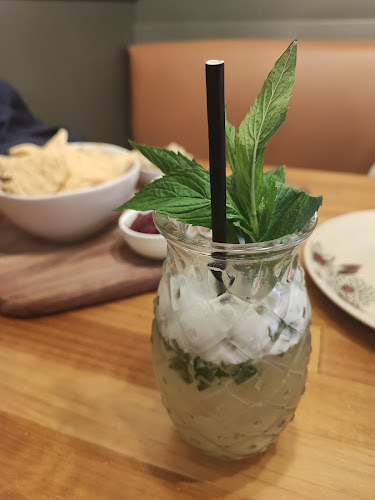 Aunty Ed's Restaurant and Bar