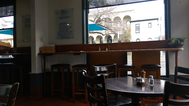 George Street Cafe - East Melbourne