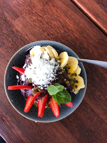 Comentarii opinii despre Saltbean Cafe