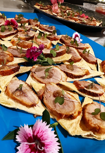 Comentarii opinii despre Garnishes Catering