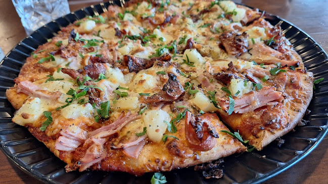 Unit 5/3 Mawson Cl, Caves Beach NSW 2281