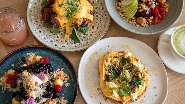 Opinii despre Gathering Co. Cafe în Robina - Hospitality and gastronomy