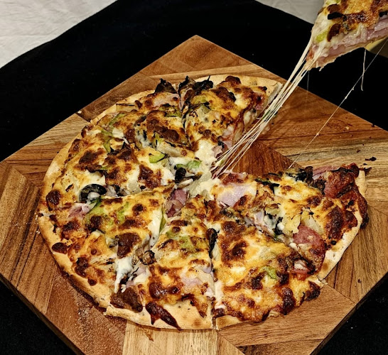 Comentarii opinii despre Spartans Pizzas, Pastas & Ribs