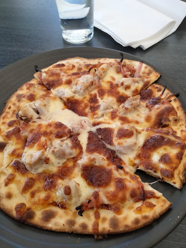 Comentarii opinii despre Waterfront Hotel