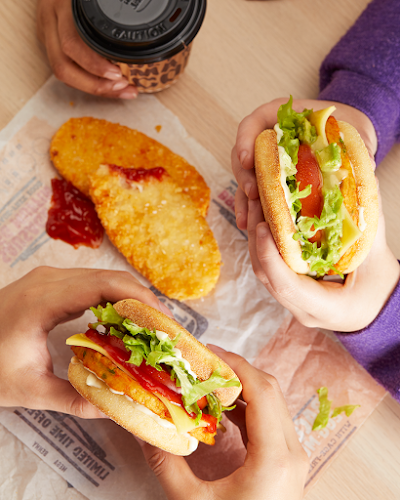 10 Horton Parade, Maroochydore QLD 4558