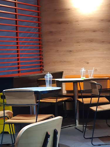 Opinii despre KFC Warragul în Warragul - Hospitality and gastronomy