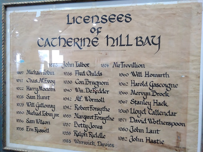 Catho Pub ("Catherine Hill Bay Hotel") - Sydney