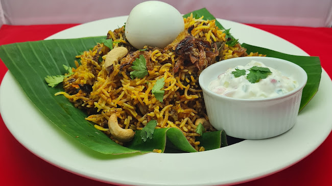 Opinii despre Roy's Fish and Chips Take Away Café & Sri Lankan Cuisine în Batemans Bay - Hospitality and gastronomy