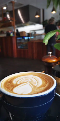 Opinii despre WoodHouse Cafe în Belmont - Hospitality and gastronomy