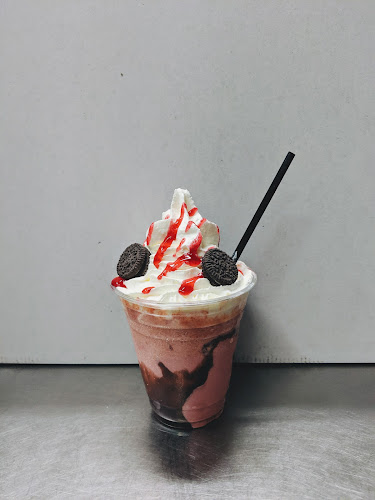 Plain Jane Pizza N Shakes - Preston