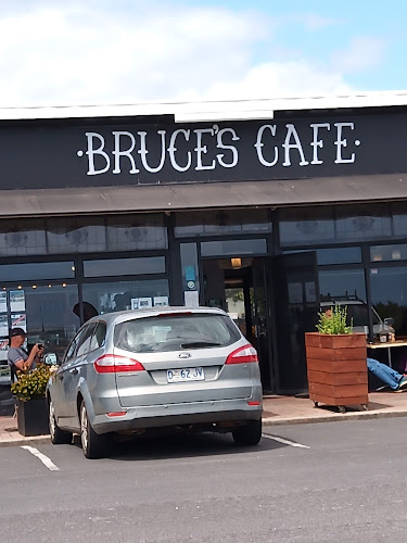 Bruce's Cafe