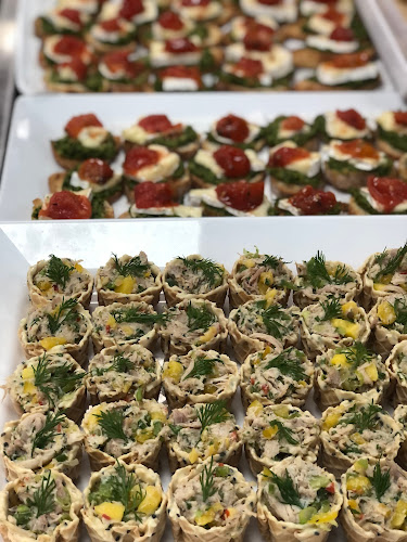 Opinii despre Cherry's Catering & Events Perth în Malaga - Hospitality and gastronomy