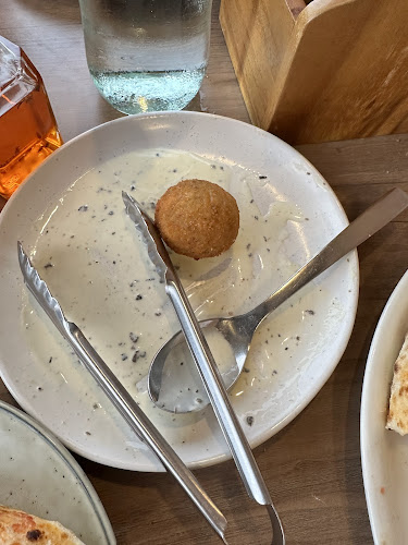 Opinii despre Locale Mio în Guildford - Hospitality and gastronomy