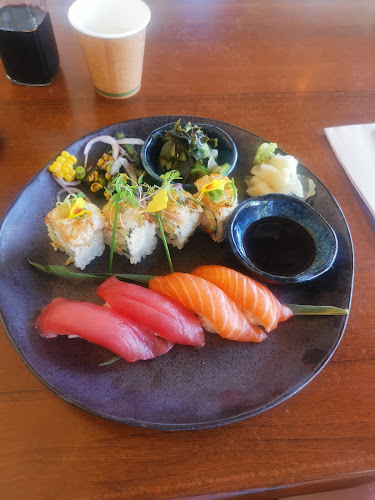 Comentarii opinii despre Federal Doma Cafe