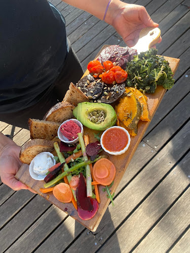 Comentarii opinii despre The Gallery Cafe