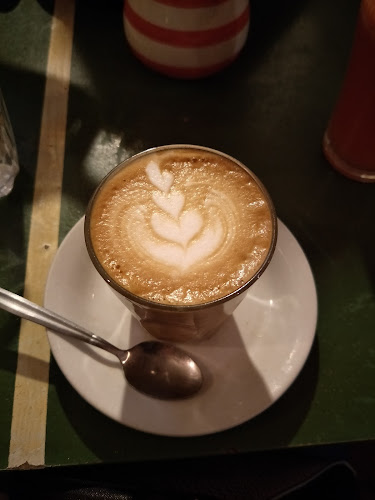 Comentarii opinii despre Jungle Juice Bar