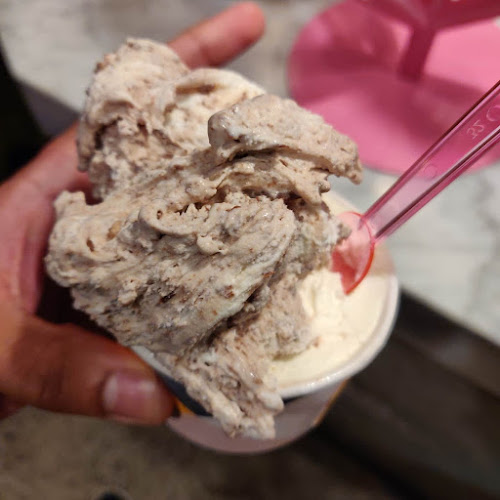 Pidapipó Carlton - Hospitality and gastronomy