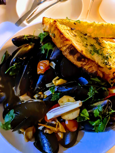 Sydney Cove Oyster Bar - Cable Beach