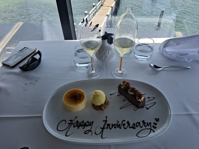 Comentarii opinii despre Harbourfront Seafood Restaurant