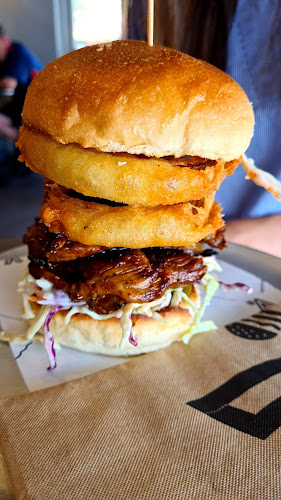 V Burger Bar Victoria Park