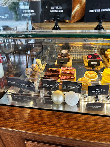 St Louis House of Fine Ice Cream and Desserts