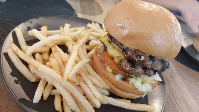 Comentarii opinii despre Fatmans Burgers and Grill