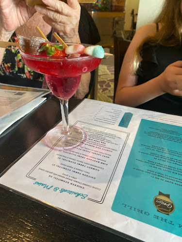 Kondari Hotel - Urangan