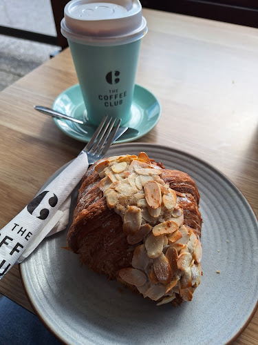 3215 Logan Rd, Underwood QLD 4119