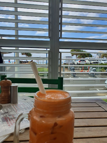 Beach Street Deli - Hospitality and gastronomy