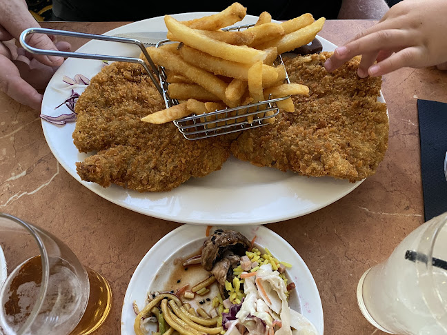 Comentarii opinii despre Sip'n Save - Mulga Hill Tavern