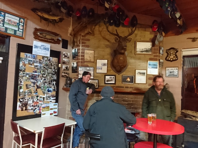 Comentarii opinii despre Junction Hotel Swifts Creek