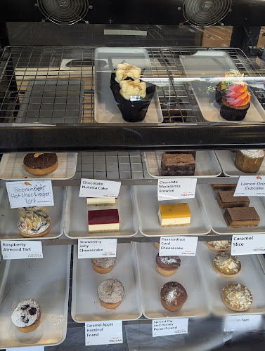 Shop 3 Oak Plaza, 11 Mount Barker Rd, Stirling SA 5152