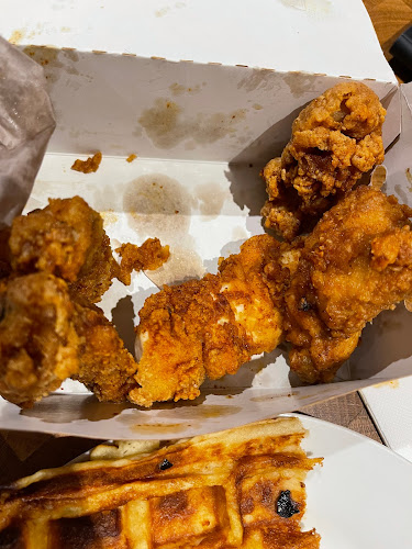 Opinii despre L'Burger Casual Restaurant în Hawthorn - Hospitality and gastronomy