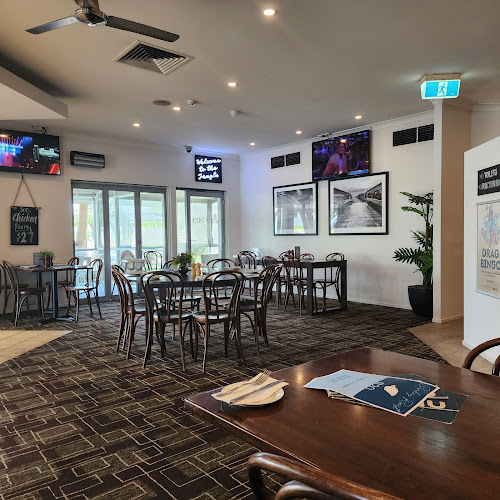 Runaway Bay Tavern - Runaway Bay