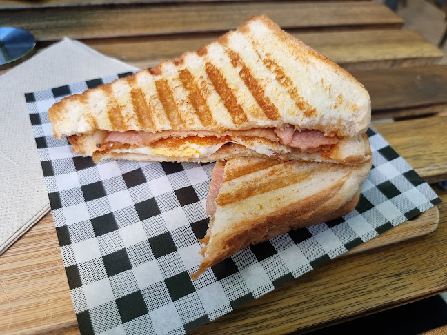 Sbriga Espresso Bar - Hospitality and gastronomy