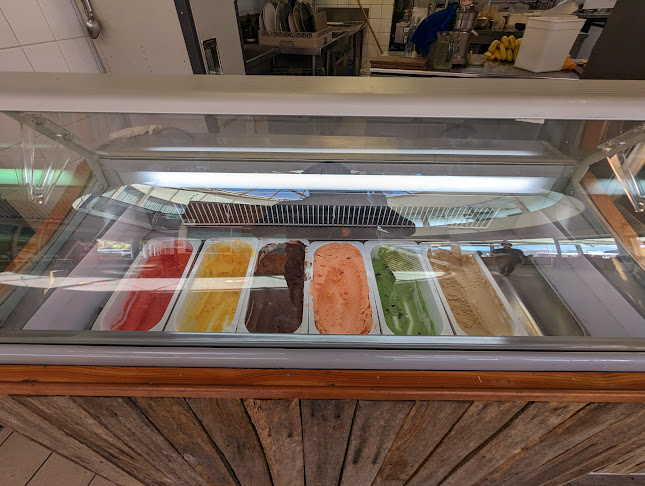 Comentarii opinii despre King Tide Cafe