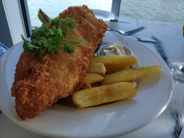 See Restaurant - Hospitality and gastronomy