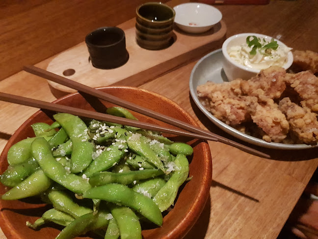 Comentarii opinii despre Jams Karaoke & Bar