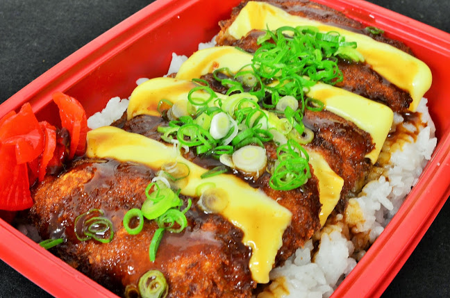 Onigiri Cafe Omu - Hospitality and gastronomy