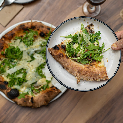 2/48 Aerodrome Rd, Maroochydore QLD 4558