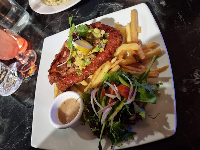 8/27 Orchid Ave, Surfers Paradise QLD 4217