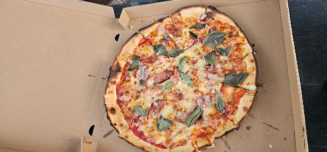 Milton Woodfire Pizza - Milton