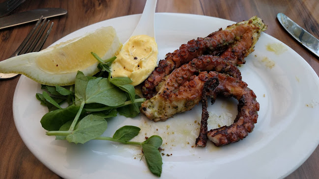 Comentarii opinii despre WatersEdge Seafood Restaurant