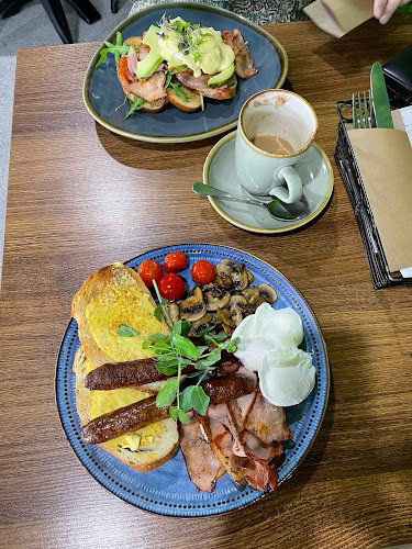 Opinii despre Central Park Cafe în Maitland - Hospitality and gastronomy