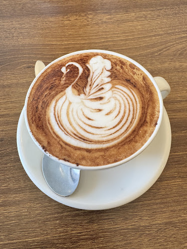 Unit 2/64 Wollongong St, Fyshwick ACT 2609