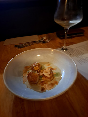 Duke's Restaurant & Bar - Hospitality and gastronomy