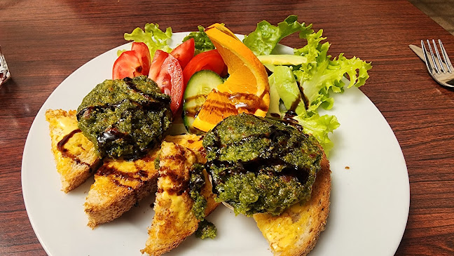 Opinii despre Armadillos Cafe în Nicholls - Hospitality and gastronomy