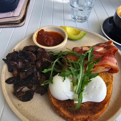 41 Donald St, Nelson Bay NSW 2315