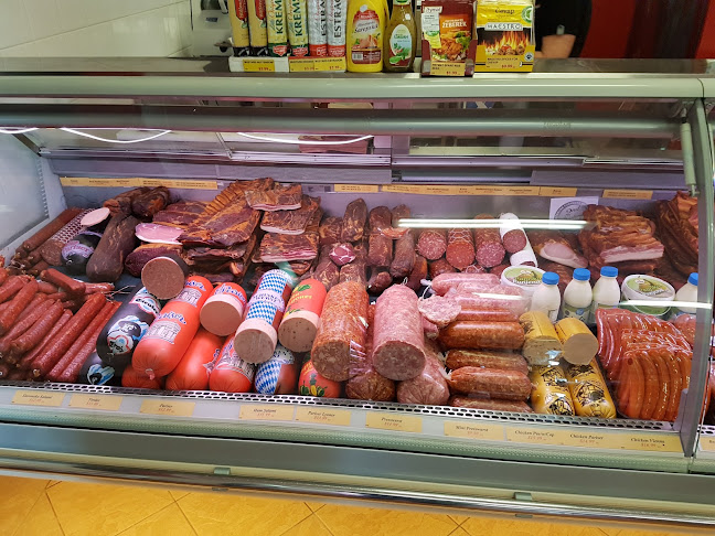 Comentarii opinii despre Eurostyle Smallgoods Butcher