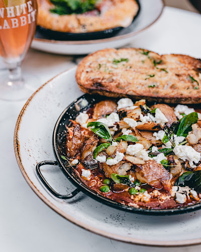 28-34 O'Connell St, Sydney NSW 2000